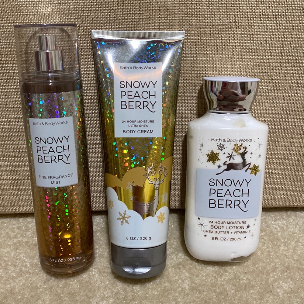 Snowy Peach Berry Bath and Body set
